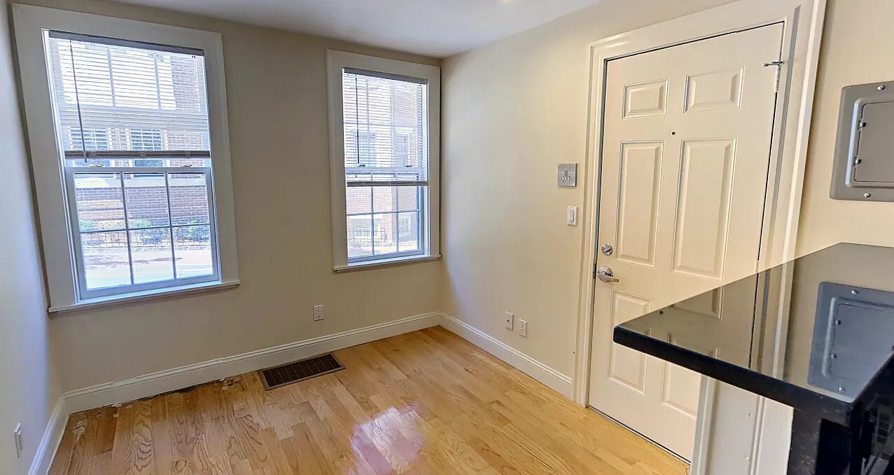 1 bed, $3,000 — Photo 4