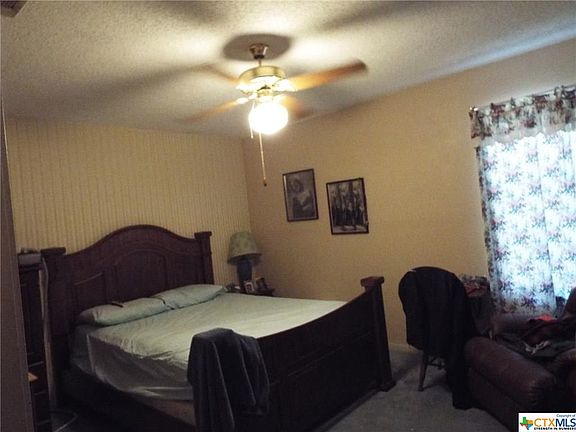 3rd image of 1119 Preswick Dr