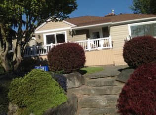 11481 Walker Rd, Mount Vernon, WA 98273