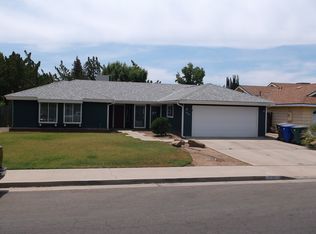 808 W Willow St, Exeter, CA 93221