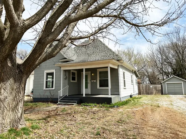 1328 N Concord Avenue, Springfield, MO 65802
