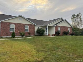 147 Kersting Farms Dr, O'Fallon, MO 63366