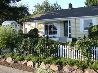 4524 NE Tulane Pl, Seattle, WA 98105