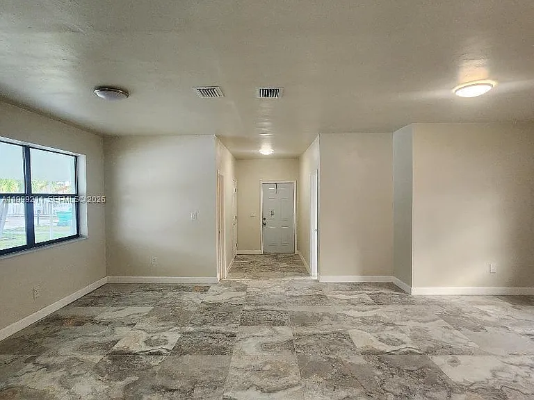 7750 NW 14th Pl — Photo 6