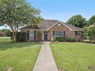 38203 Charleston Rd, Prairieville, LA 70769