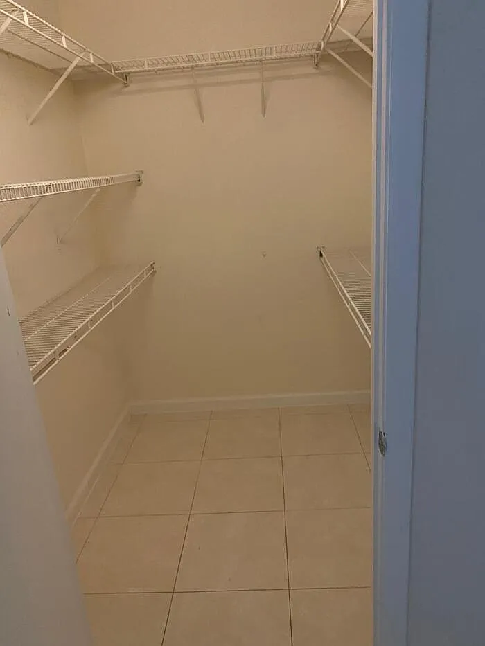 2 bed, 2.0 bath, 980 sqft, $2,150 — Photo 3