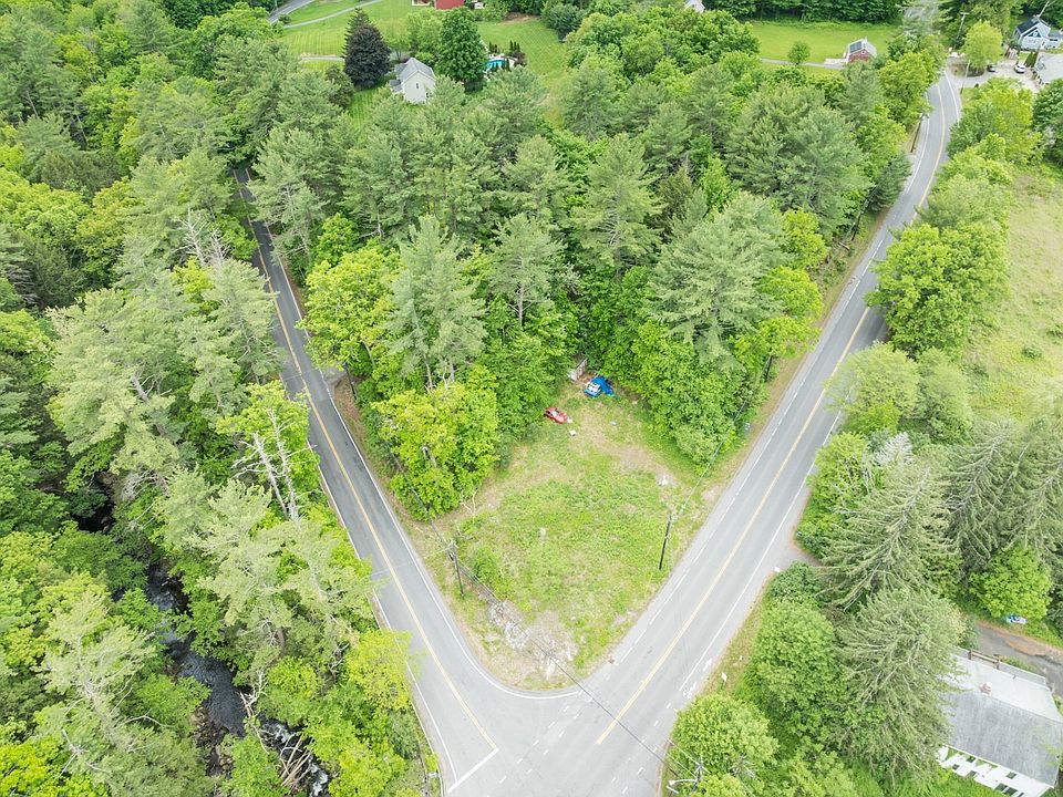 1st image of 1467 Westhampton Rd