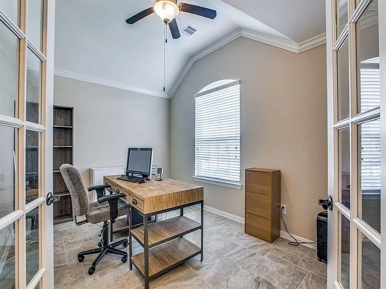 31208 Liberty Knoll Ln — Photo 6