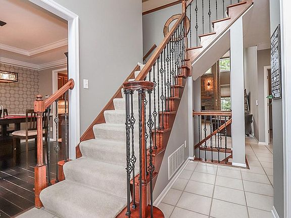2nd image of 18876 Glen Cairn Way