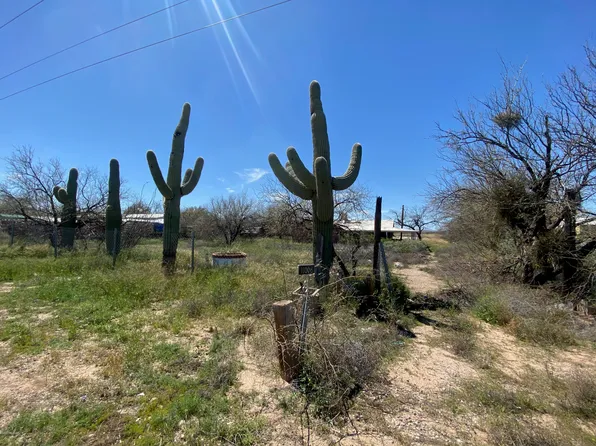 11008 S Nogales Hy, Tucson, AZ 85756