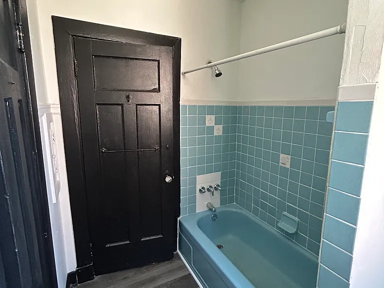 3421 Trimble Ave #1 — Photo 17