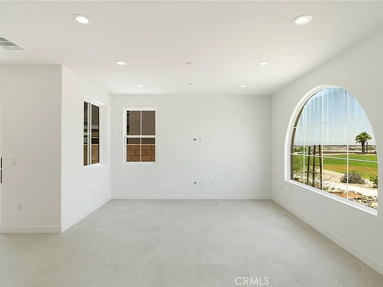 75285 Buckley Dr — Photo 3