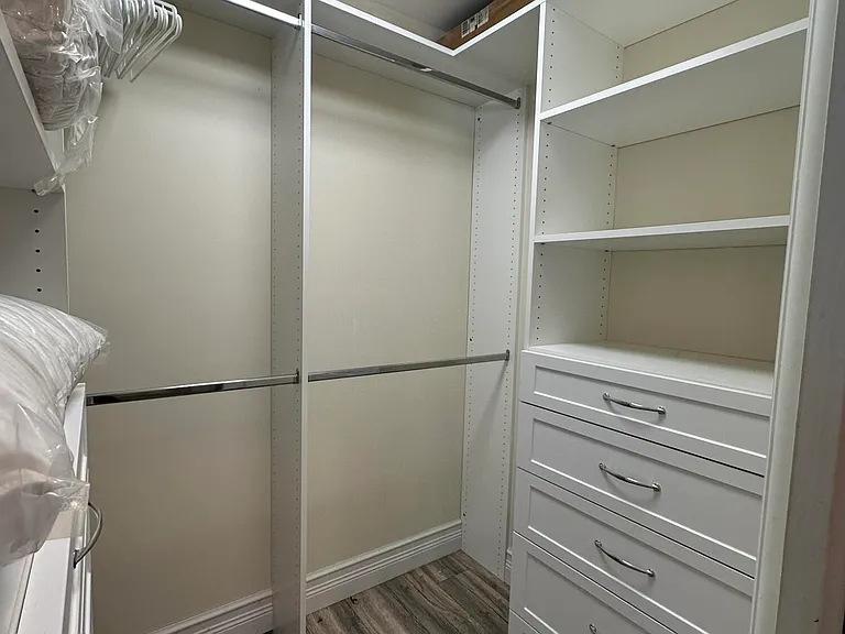 2415 Laurel Ln — Photo 15
