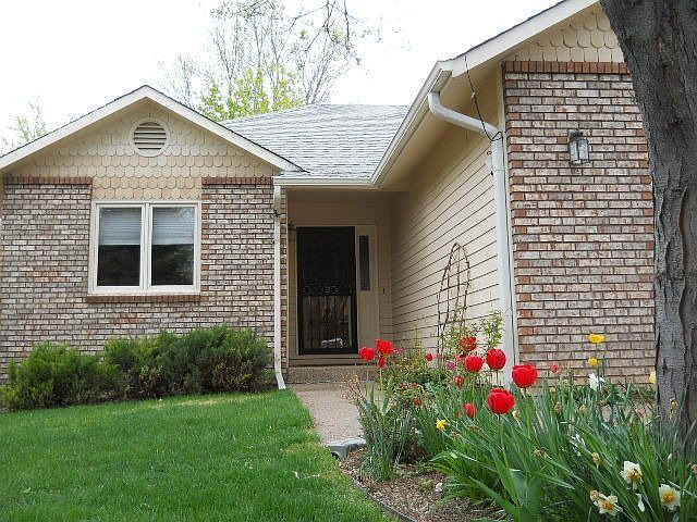 2nd image of 1731 Waterford Ln