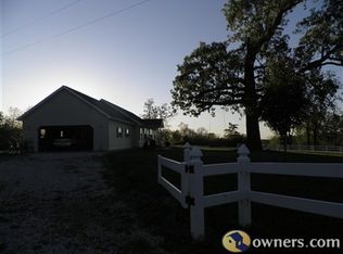 621 Midwest Ln, Strafford, MO 65757