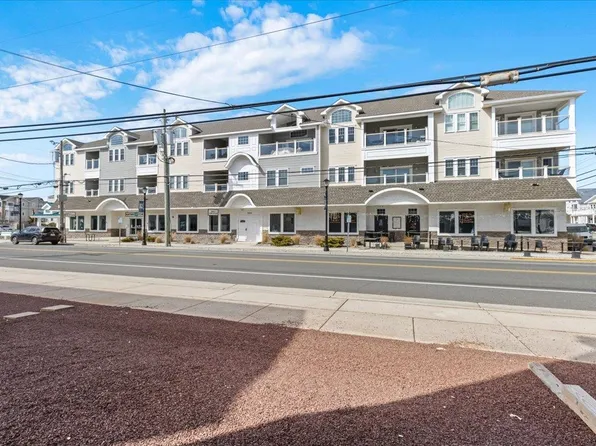 5904 Landis Ave Unit 302, Sea Isle City, NJ 08243