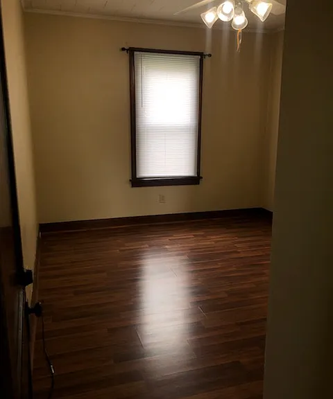 313 W South St — Photo 10