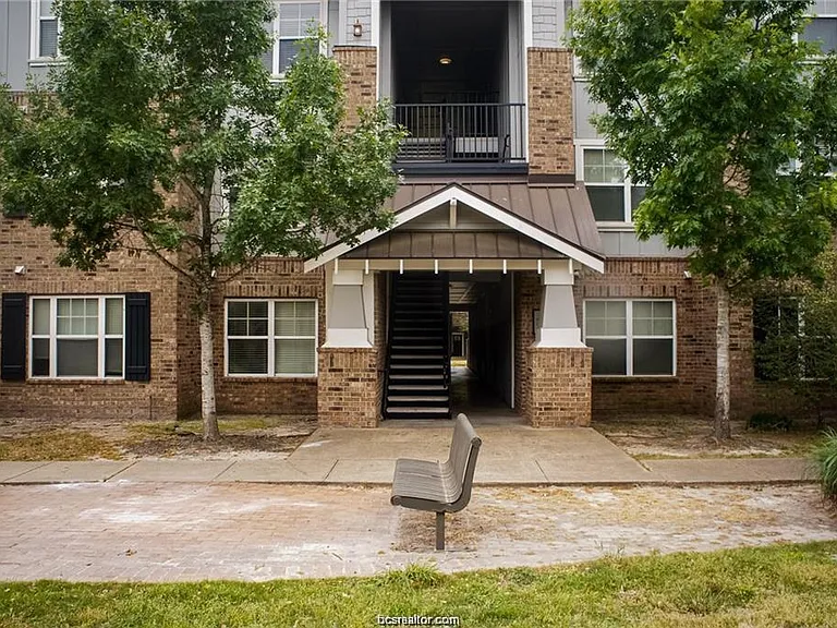 1725 Harvey Mitchell Pkwy S #2223 — Photo 1
