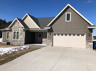 5416 Garden Ln, Stevens Point, WI 54482