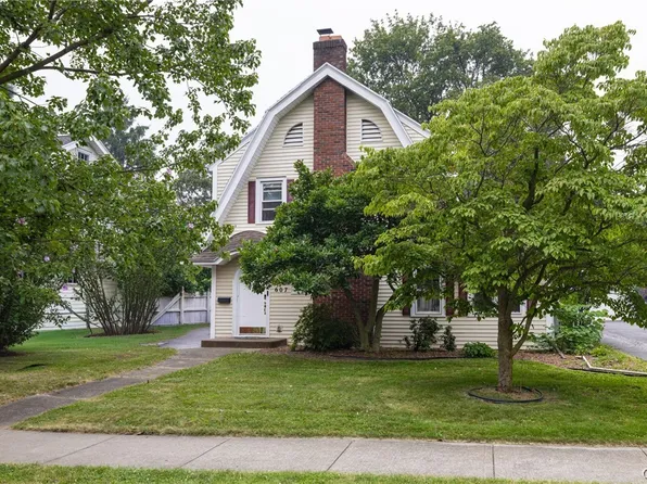 607 Laurelton Rd, Rochester, NY 14609