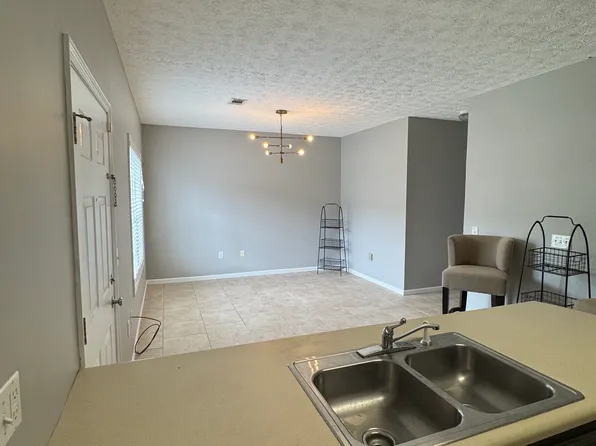 303 N Ross St, Auburn, AL