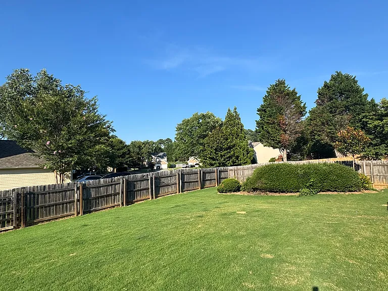 1002 Pine Isle Ct — Photo 7
