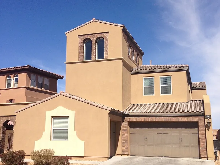 496 Via Palermo Dr — Photo 1