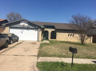 1801 Overbrook Dr, Arlington, TX 76014