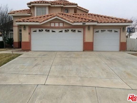 3rd image of 13052 San Dimas Cir