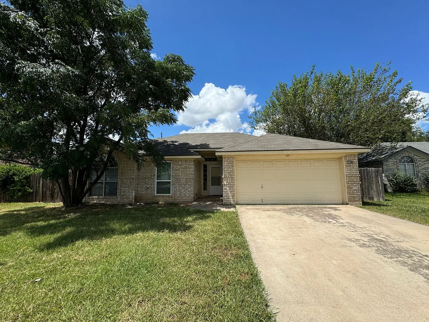 3 bed 2 bath house for rent in Killeen — Photo 1