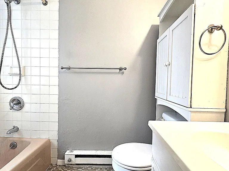 200 Kelton St #2 — Photo 6