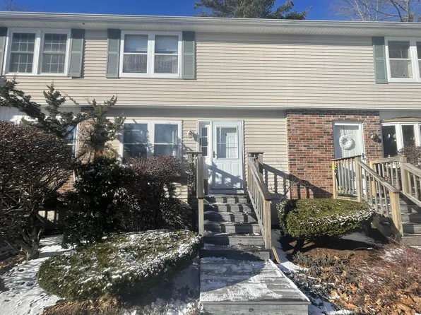 3 Colburn Drive #4, Orono, ME 04473