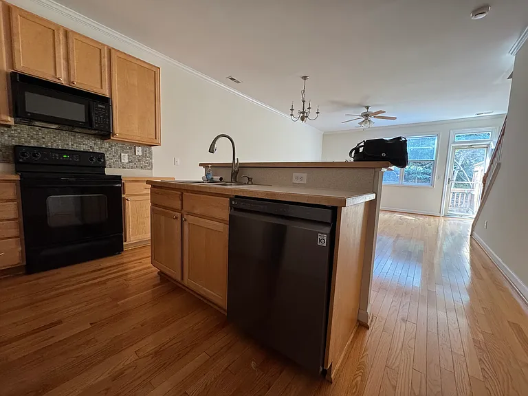 116 Jamison Woods Ln — Photo 35