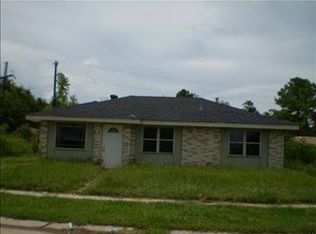 8050 Driftwood Dr, New Orleans, LA 70126