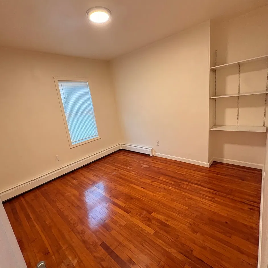 2 bed, 1100 sqft, $1,975 — Photo 1