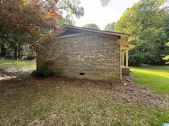 3rd image of 3384 N Scottsville Rd