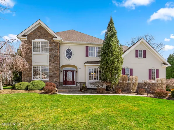 10 Brouwer Court, Lincroft, NJ 07738