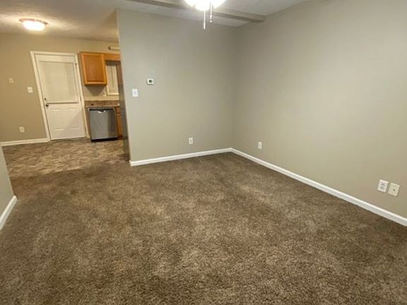 2nd image of 106 Brandi Ct