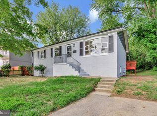 14103 Essex Dr, Woodbridge, VA 22191