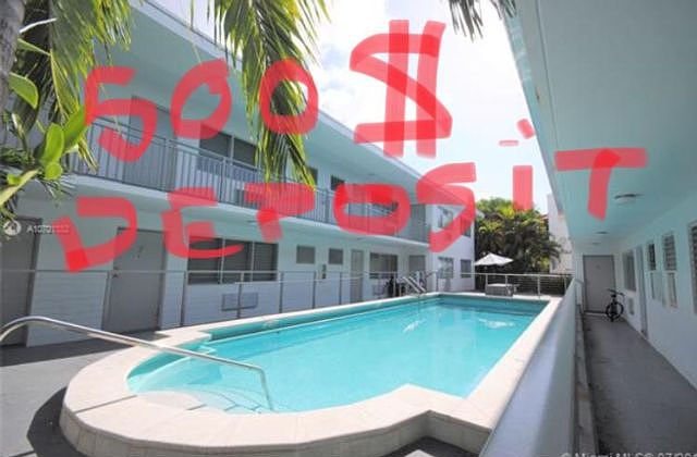 1st image of 7617 Carlyle Ave