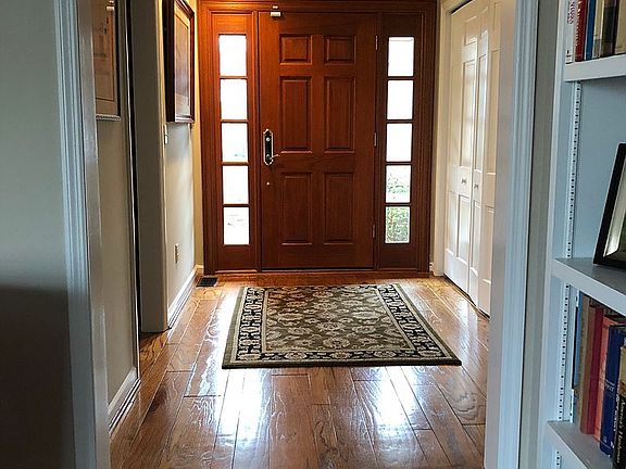 4th image of 166 Brocdorf Dr