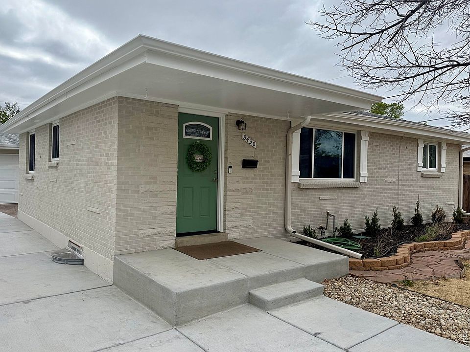 1st image of 8430 Dawson Dr