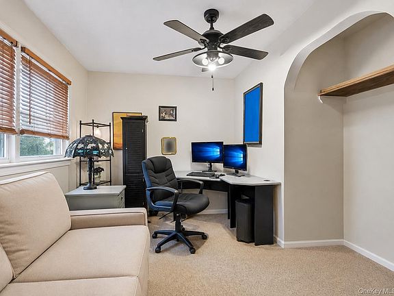 3rd image of 39 Alice Avenue