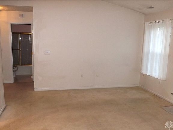3rd image of 5235 Mallet Club Dr