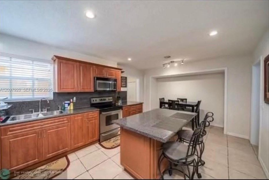 2nd image of 720 SW 64th Way