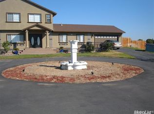 29823 Carter Rd, Escalon, CA 95320