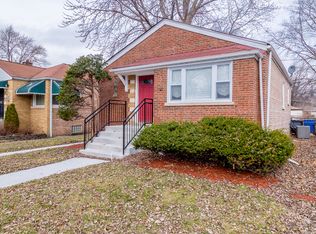 842 W 129th Pl, Chicago, IL 60643
