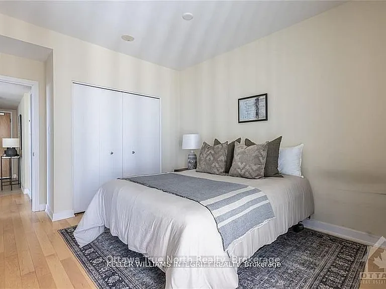 40 Nepean St #2201 — Photo 10