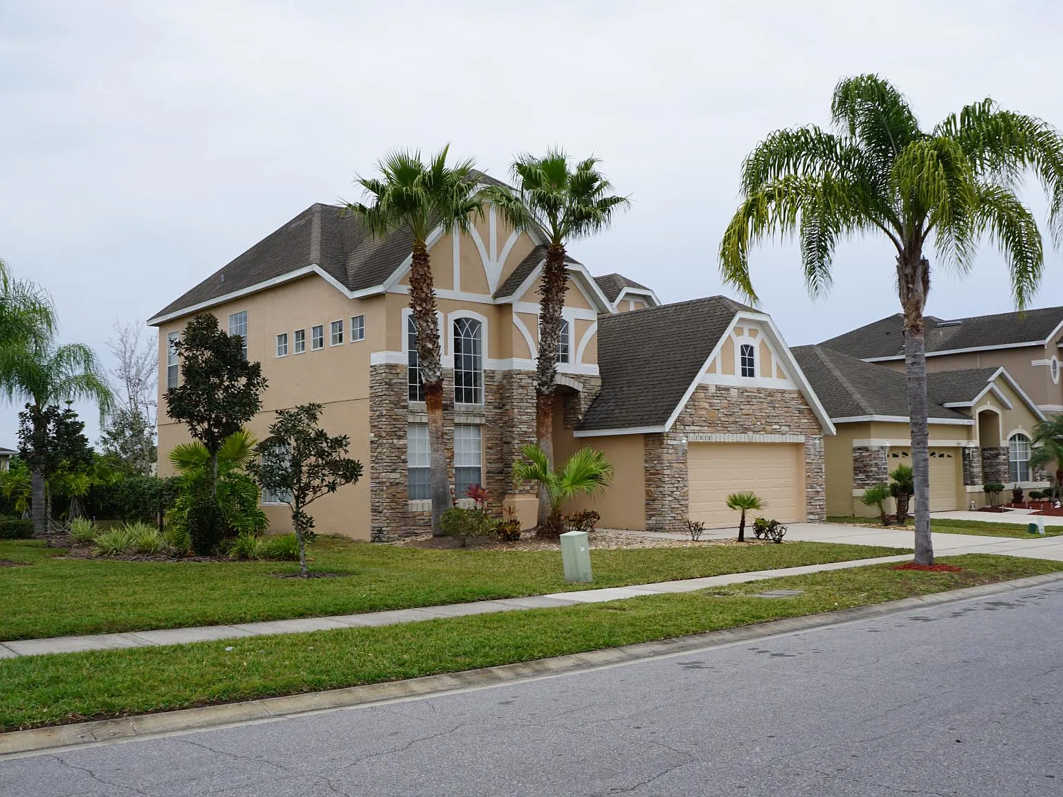 13838 Sand Meadow Ln — Photo 2