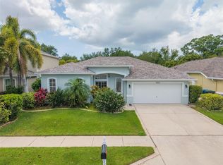 8253 Wild Oaks Cir, Largo, FL 33773